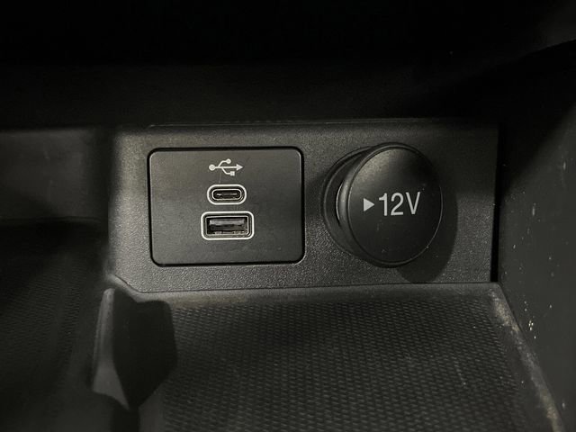 Used 2024 Ford Escape SE w/ PHEV Premium Package image 25