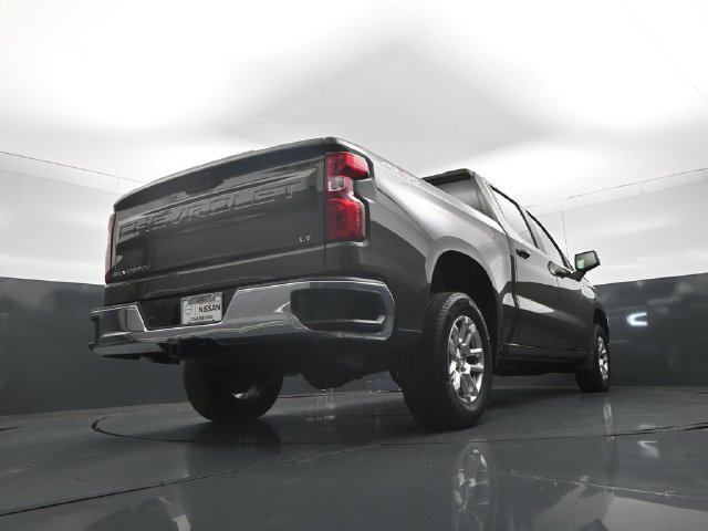 Used 2023 Chevrolet Silverado 1500 LT AWD/4WD image 36