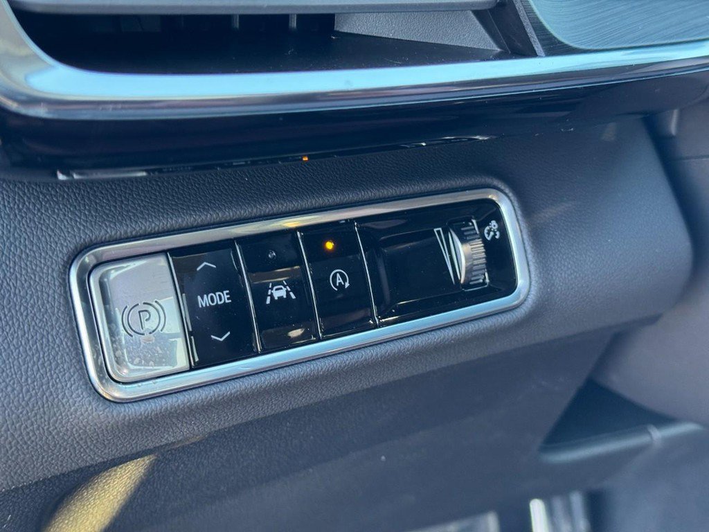 New 2026 Buick Envision Sport Touring image 17