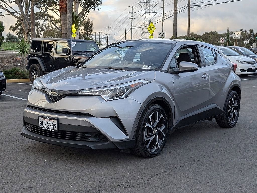 Used 2018 Toyota C-HR XLE image 5