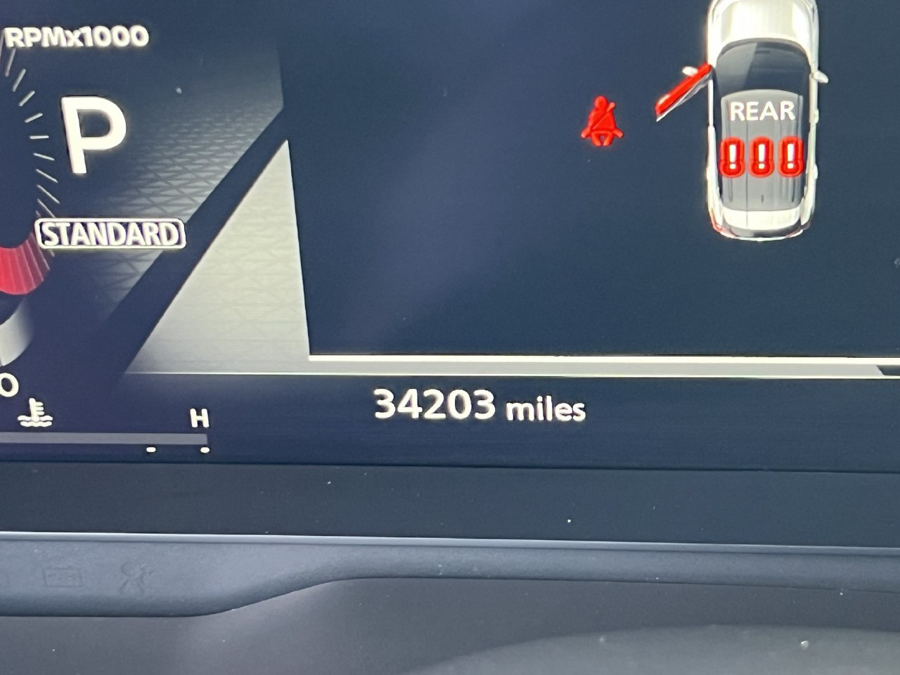 Used 2024 Nissan Rogue Platinum FWD image 13