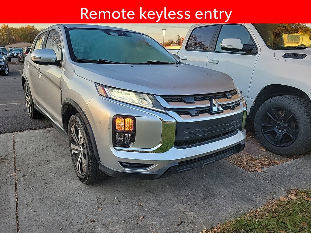 Used 2021 Mitsubishi Outlander Sport SE AWD/4WD image 3