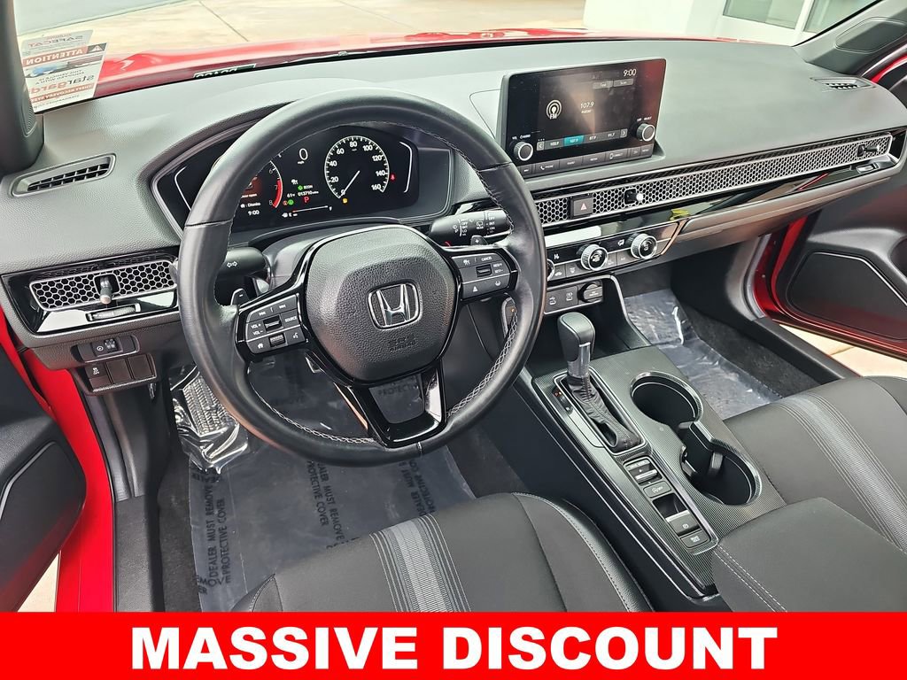 Used 2025 Honda Civic Sport image 15
