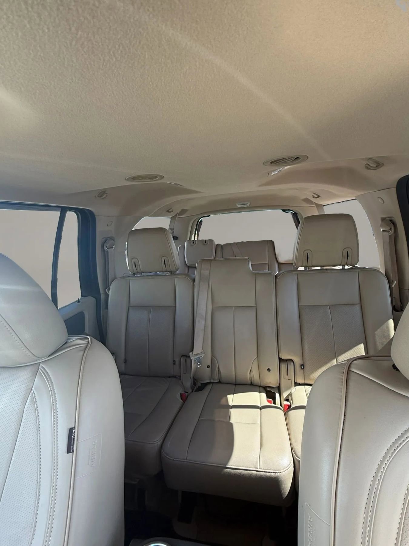 Used 2014 Ford Expedition EL XLT w/ Equipment Group 202A AWD/4WD image 23