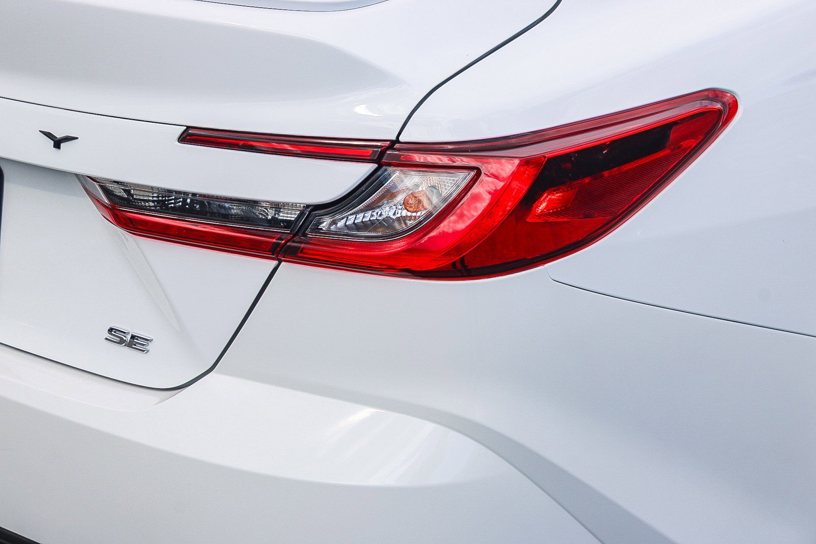 Used 2025 Toyota Camry SE image 10