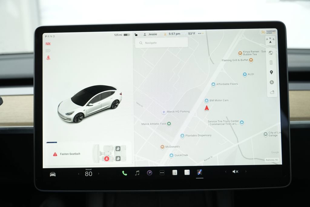 Used 2021 Tesla Model 3 Standard Range Plus image 49