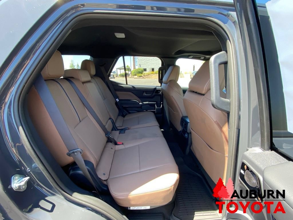 New 2026 Toyota 4Runner Limited AWD/4WD image 16