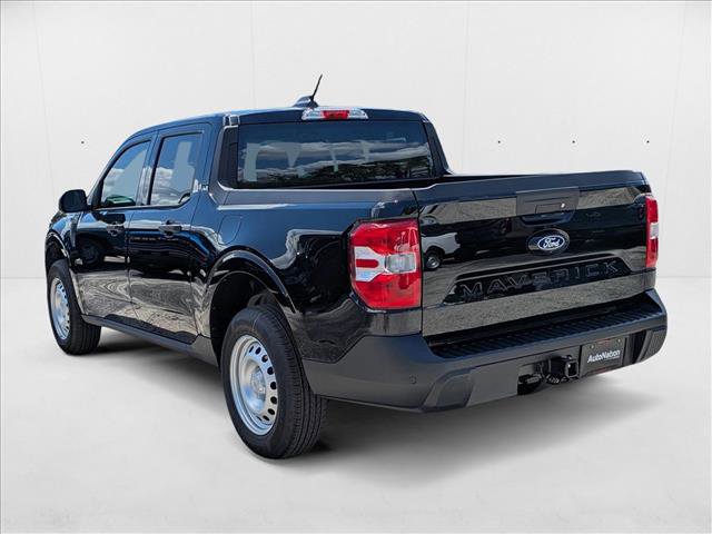 New 2025 Ford Maverick XL image 2