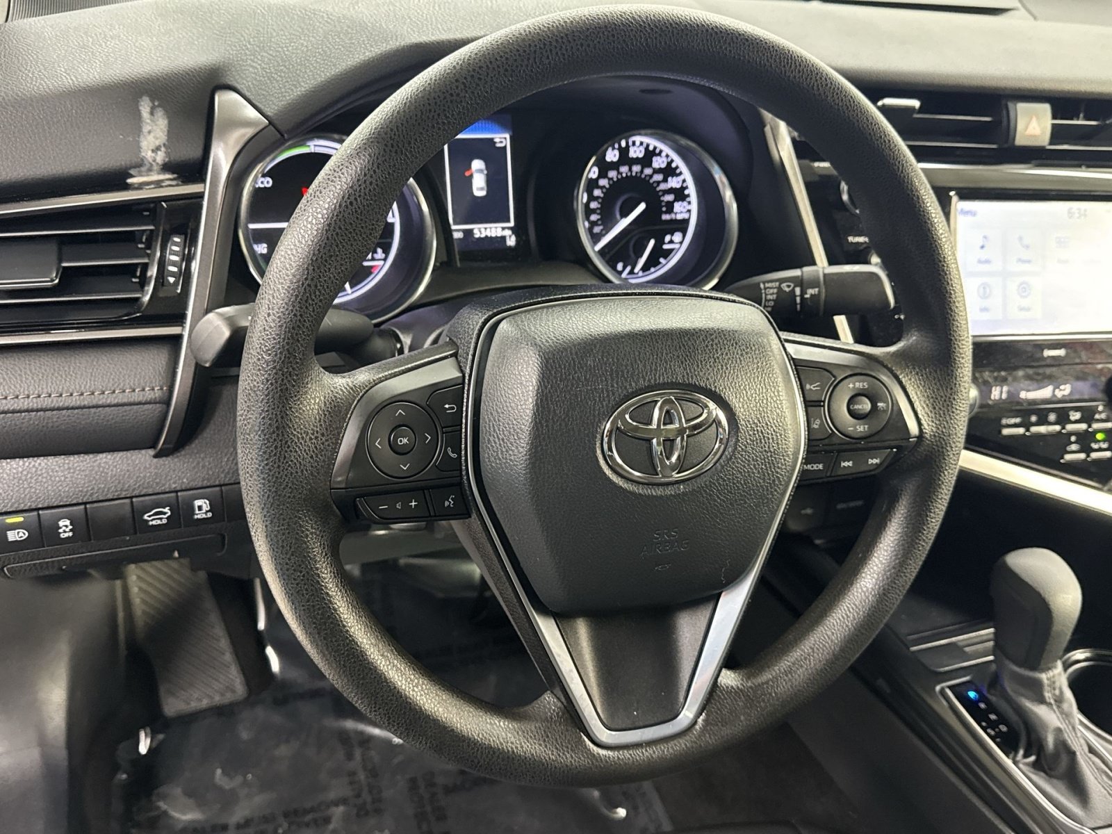 Used 2020 Toyota Camry LE FWD image 17