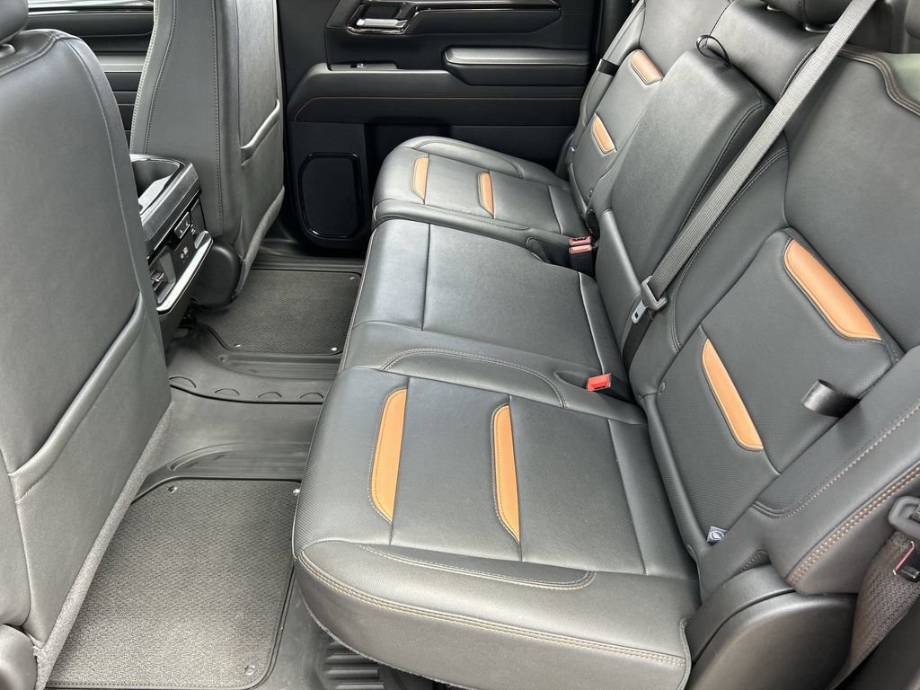 Used 2025 GMC Sierra 2500 AT4 w/ Max Trailering Package AWD/4WD image 25