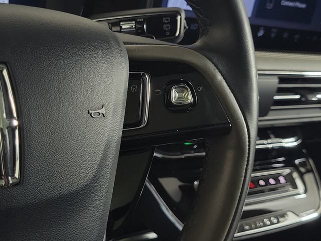 Used 2025 Lincoln Corsair Reserve FWD image 24