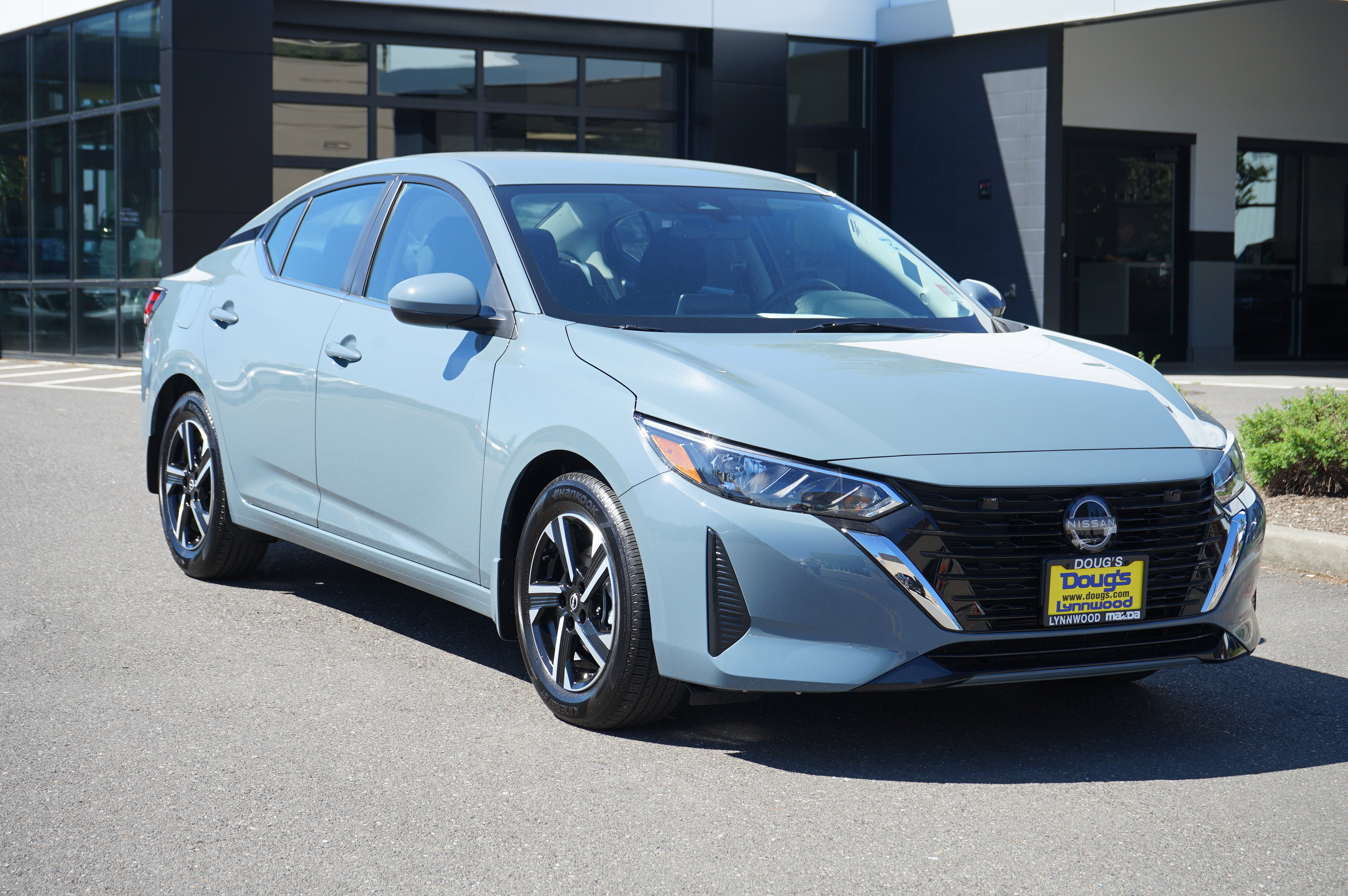Used 2025 Nissan Sentra SV w/ All-Weather Package FWD image 1
