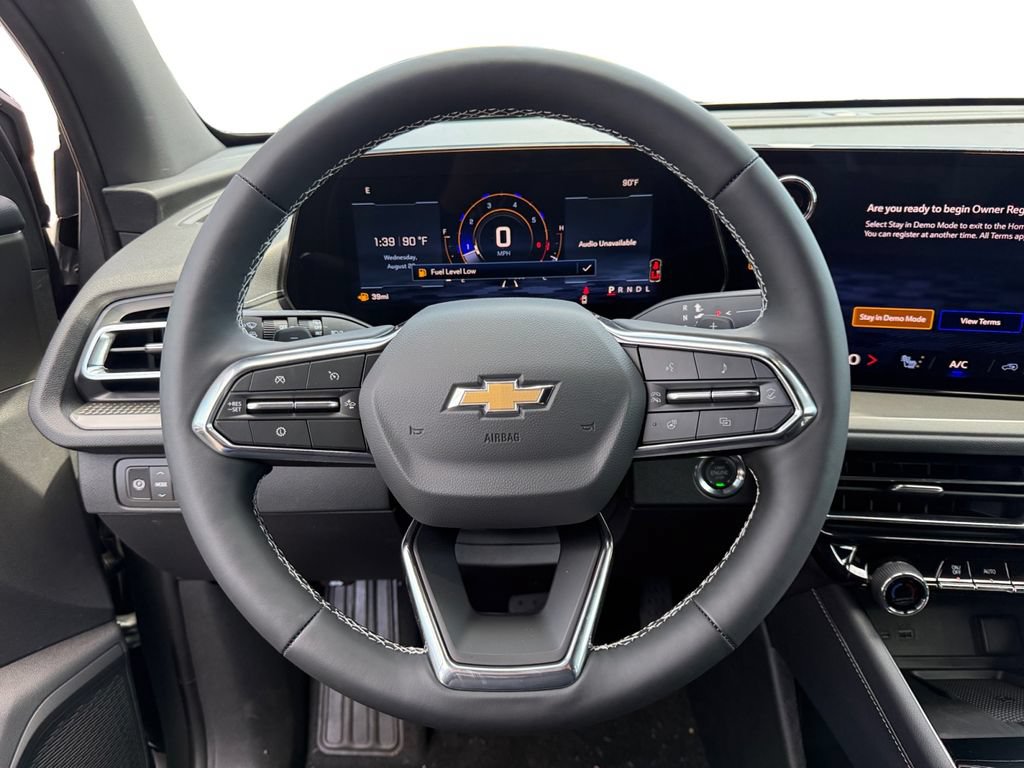 New 2027 Chevrolet Traverse LT w/ Driver Confidence Package FWD image 12