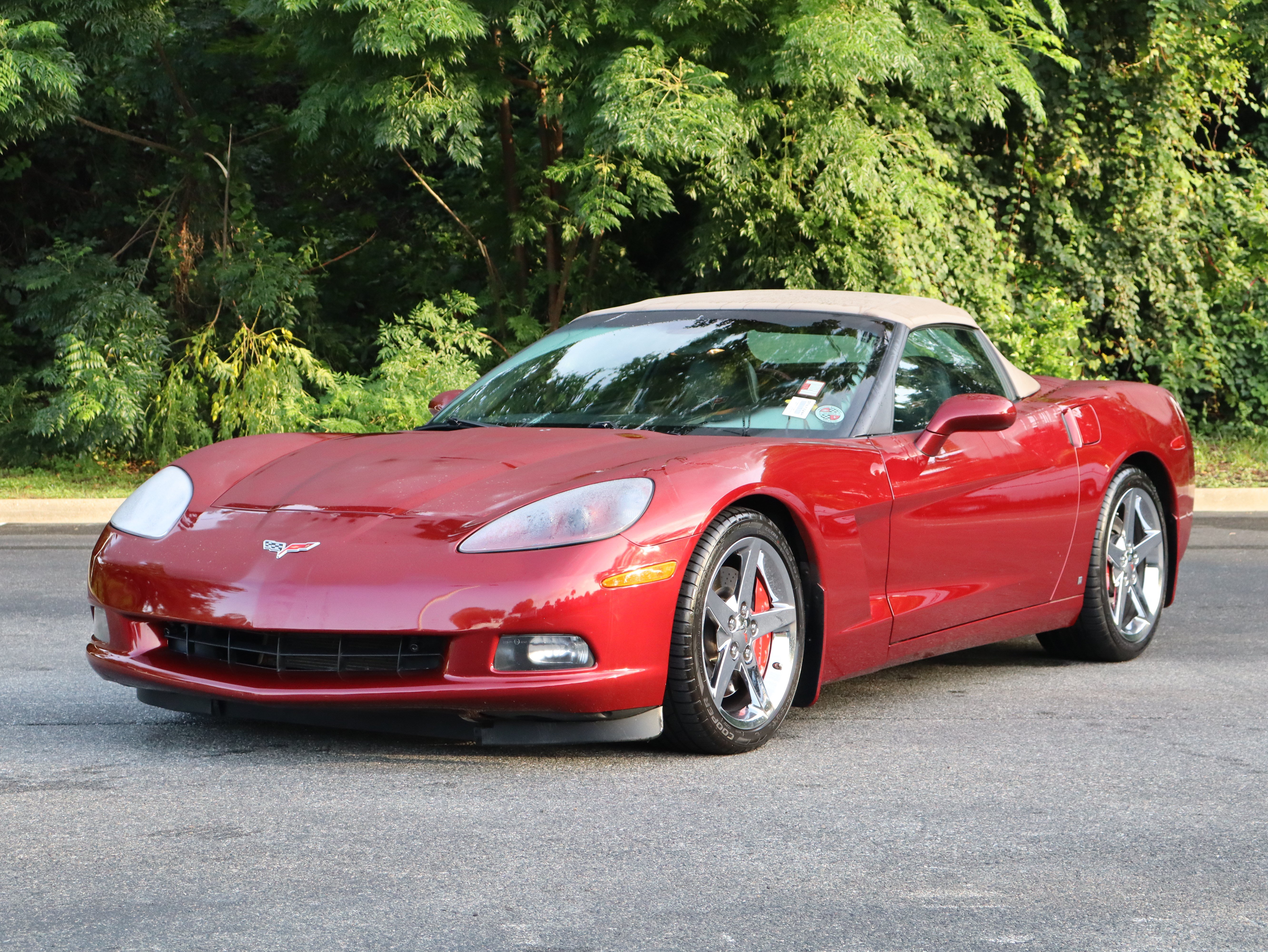 Used 2007 Chevrolet Corvette Convertible w/ Preferred Equipment Group RWD image 6