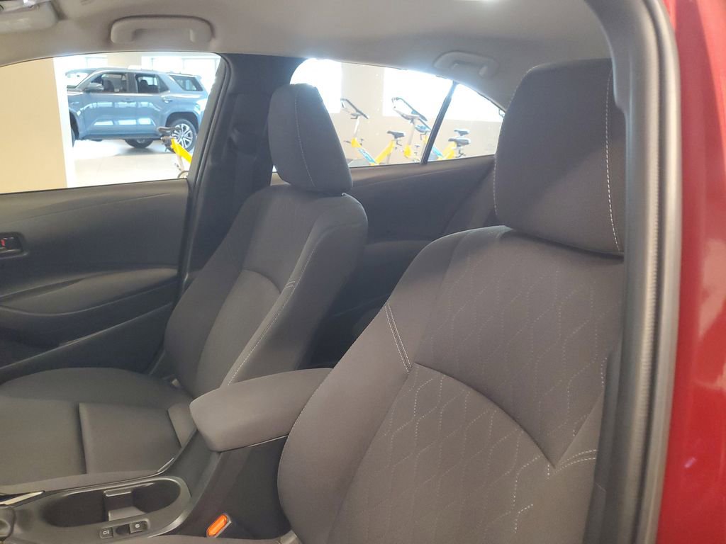 Used 2023 Toyota Corolla LE image 16