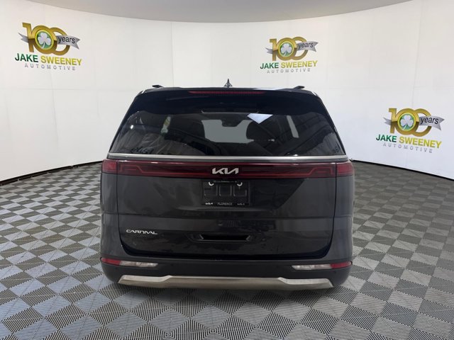 Certified 2024 Kia Carnival SX Prestige FWD image 9