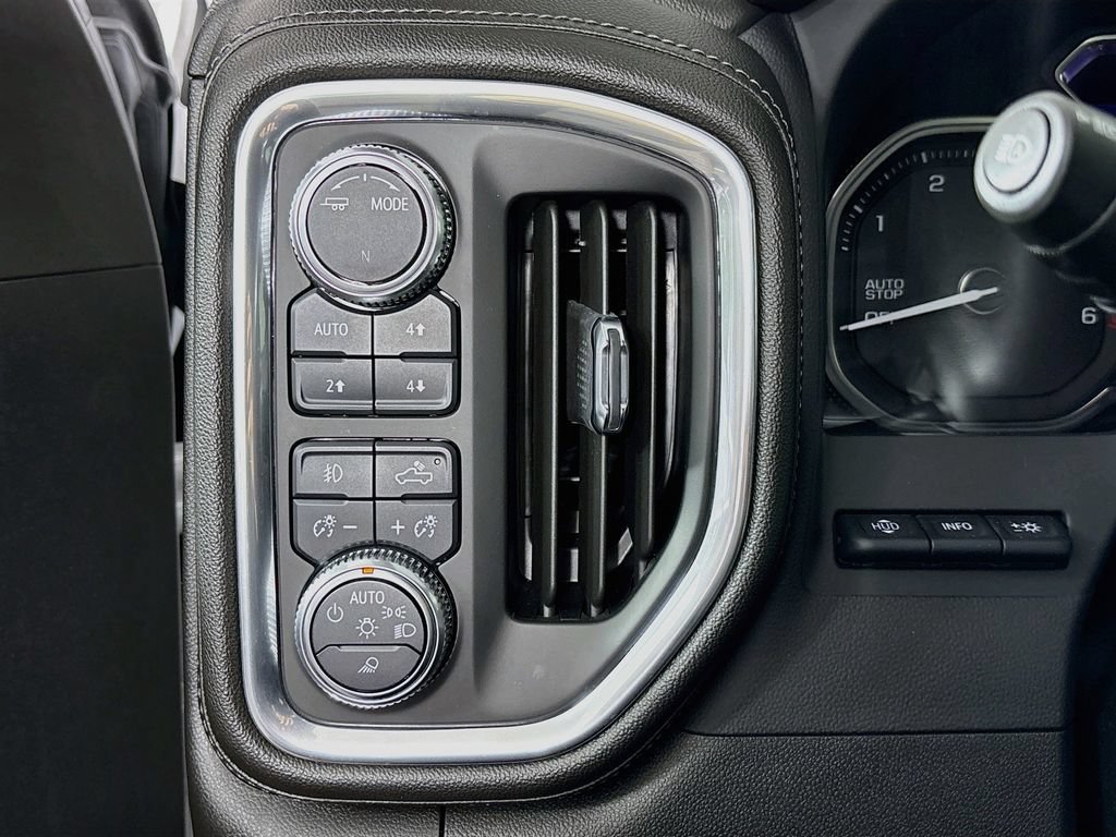 Used 2020 GMC Sierra 1500 Denali w/ Denali Ultimate Package AWD/4WD image 12