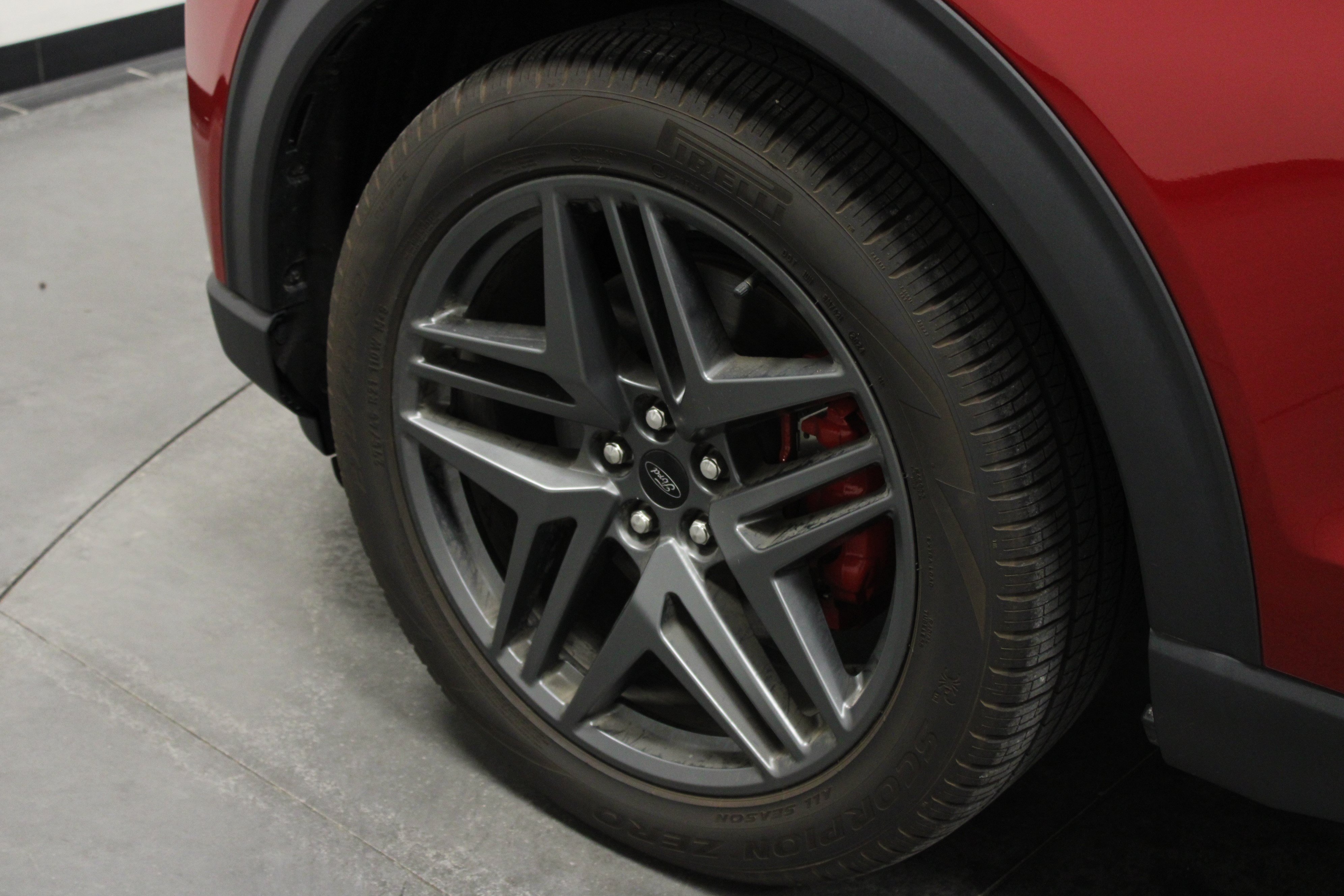 Used 2025 Ford Explorer ST-Line w/ Premium Package RWD image 10