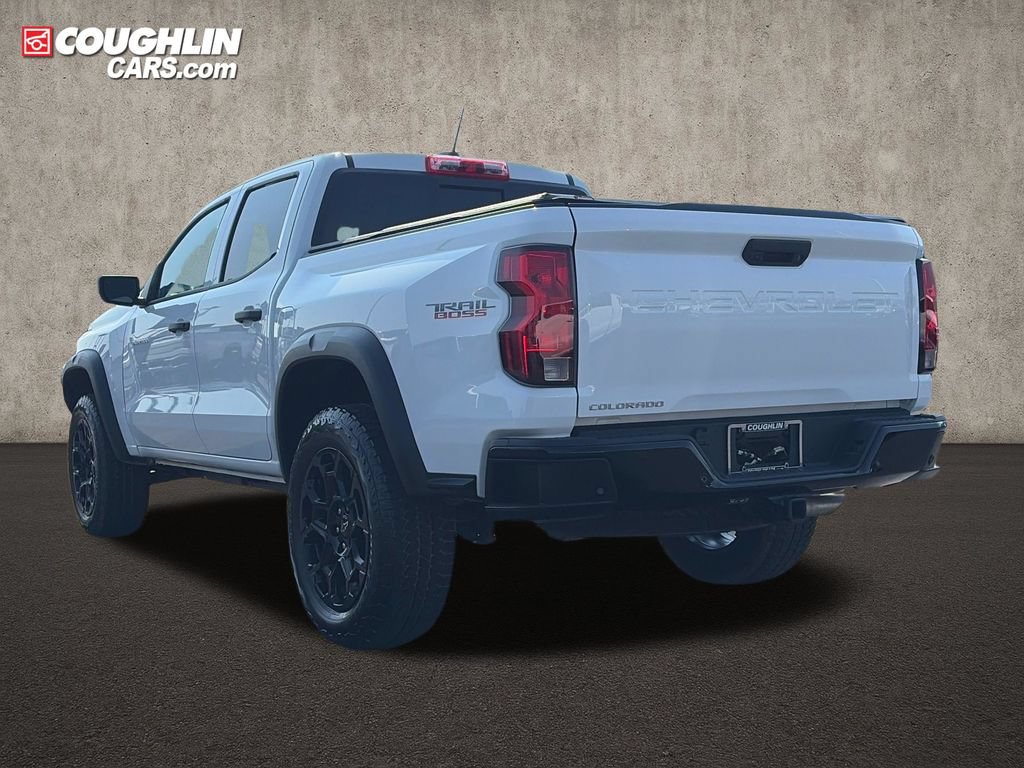 Used 2026 Chevrolet Colorado Trail Boss AWD/4WD image 6