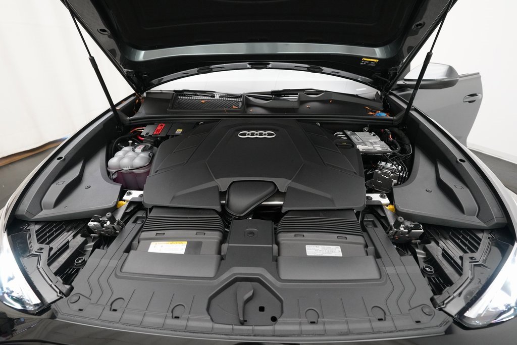 New 2026 Audi Q8 Prestige image 3