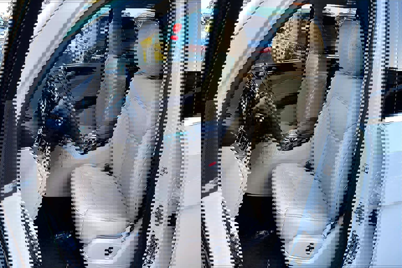 Used 2019 Mercedes-Benz GLE 400 4MATIC image 8