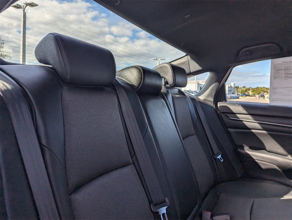 Used 2020 Honda Accord Sport image 14