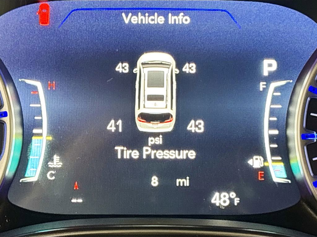 New 2026 Chrysler Pacifica Limited image 14