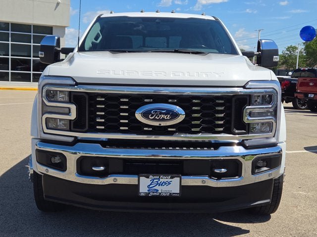 Used 2023 Ford F450 Lariat w/ Lariat Ultimate Package AWD/4WD image 2