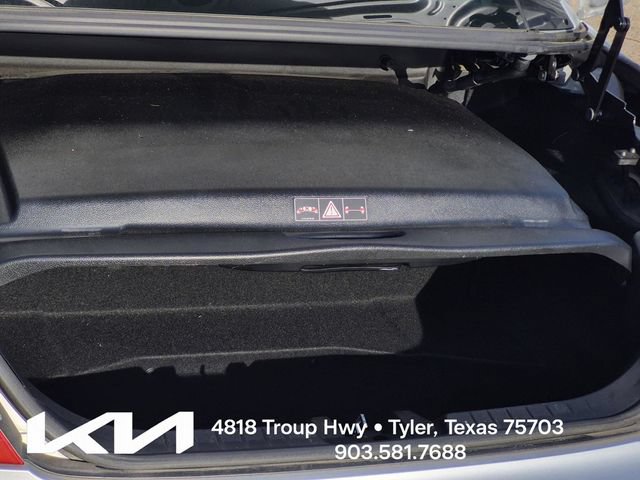 Used 2010 Mercedes-Benz SLK 300 image 9