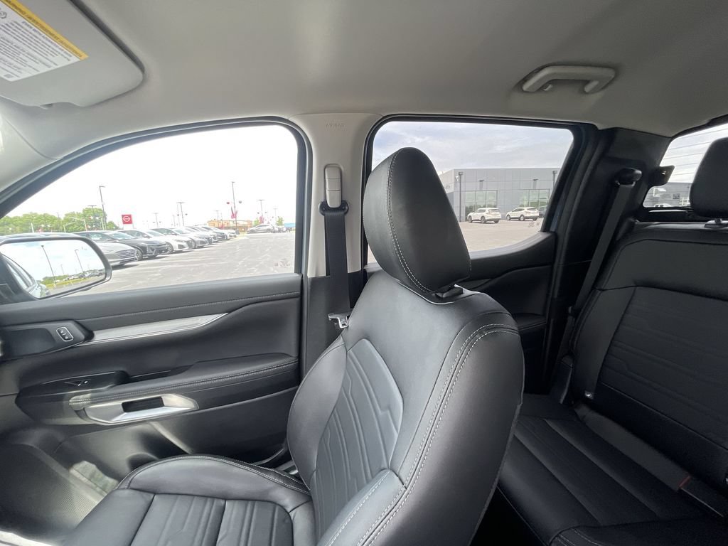 Used 2024 Ford Ranger Lariat w/ FX4 Off-Road Package AWD/4WD image 11