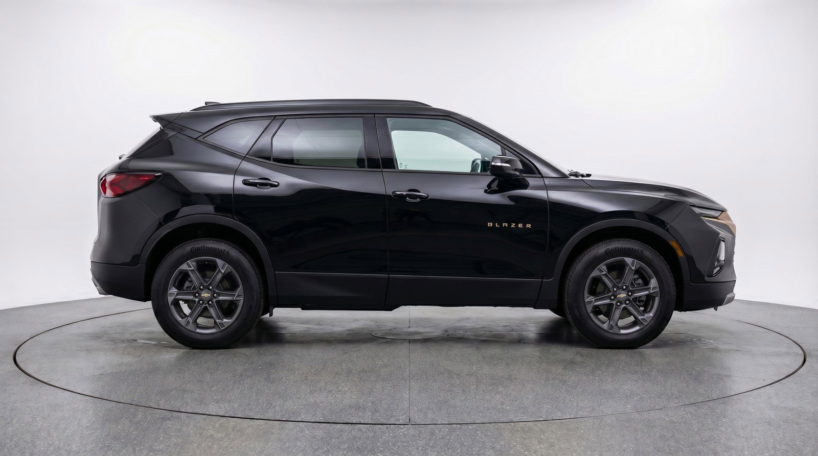 Used 2025 Chevrolet Blazer LT image 11