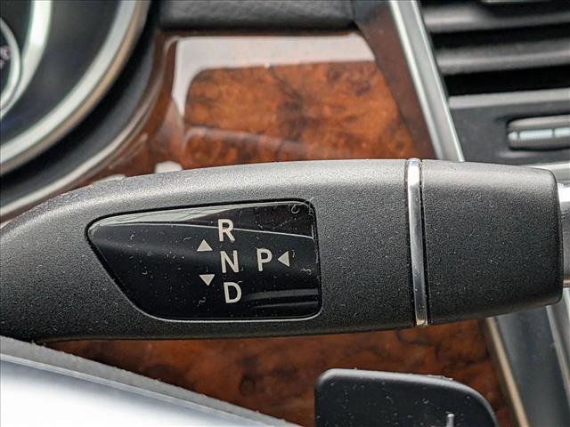 Used 2015 Mercedes-Benz GL 320 BlueTEC 4MATIC image 9
