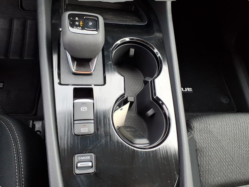 New 2026 Nissan Rogue SV image 21