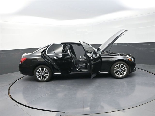 Used 2017 Mercedes-Benz C 300 4MATIC Sedan image 42