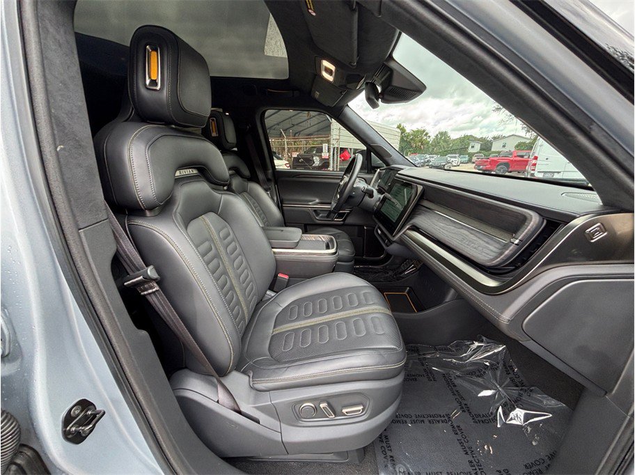 Used 2023 Rivian R1T Adventure Quad AWD/4WD image 41
