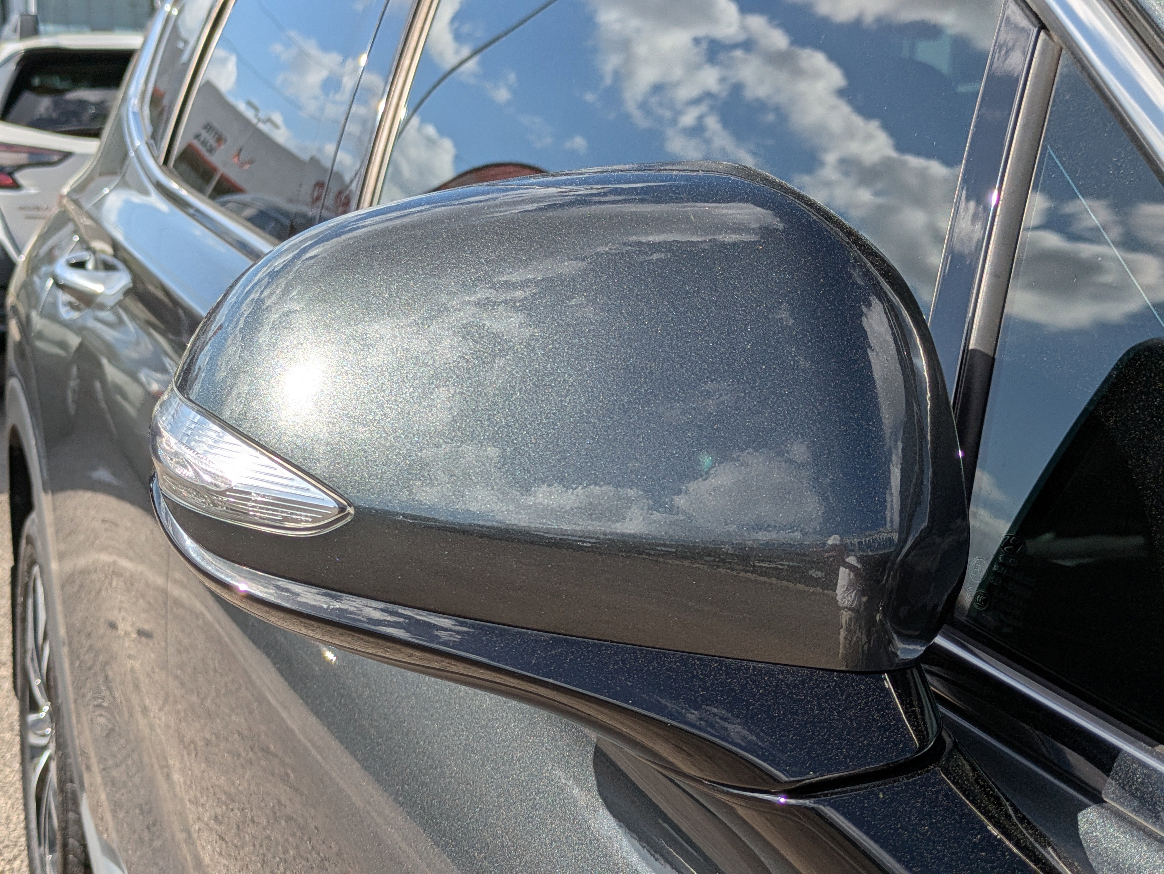 Used 2020 Hyundai Santa Fe SEL image 13