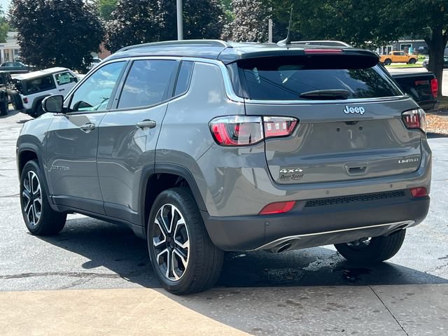 Used 2023 Jeep Compass Limited AWD/4WD image 10