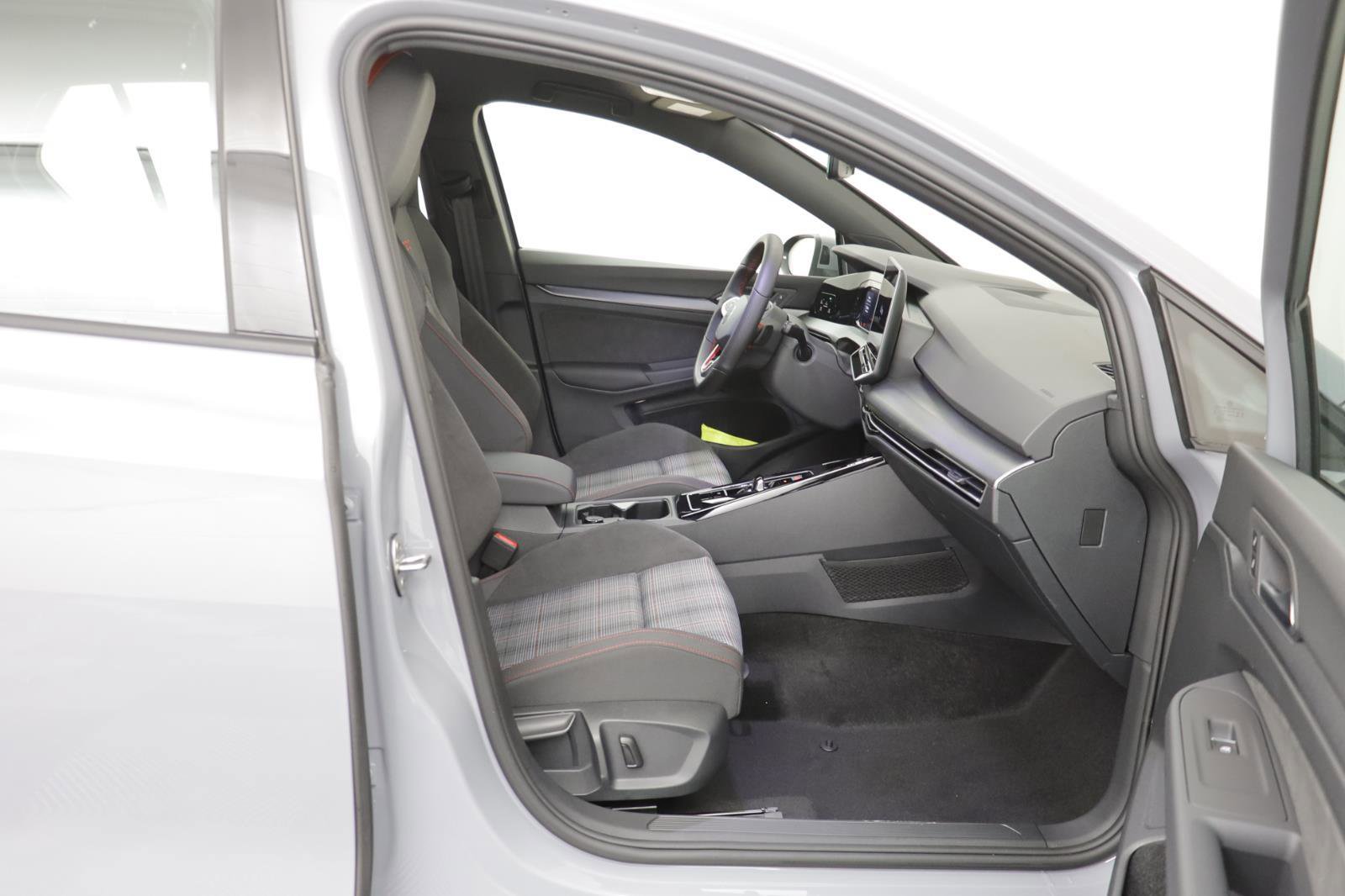 New 2026 Volkswagen Golf S image 18