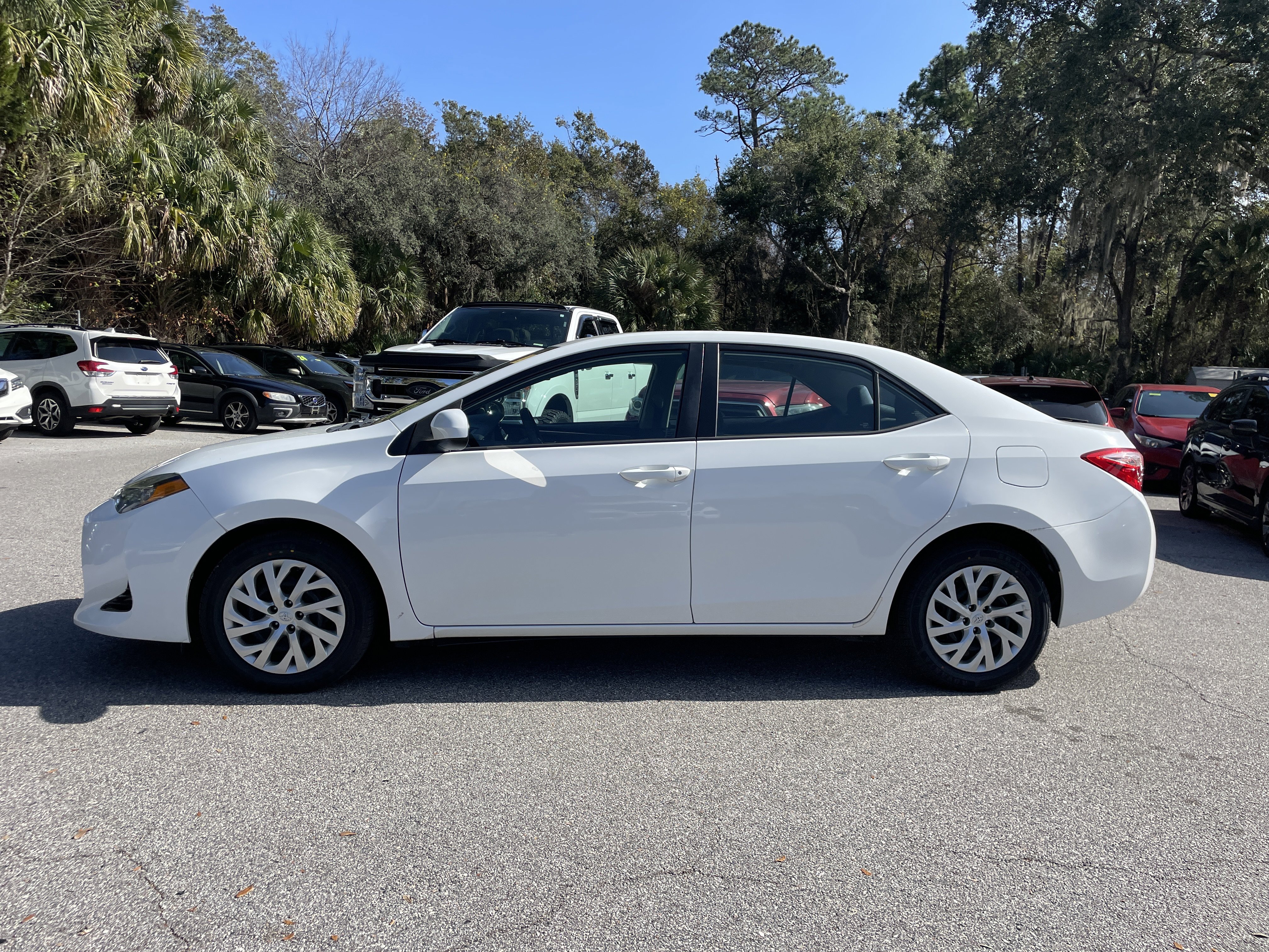 Used 2018 Toyota Corolla L image 5