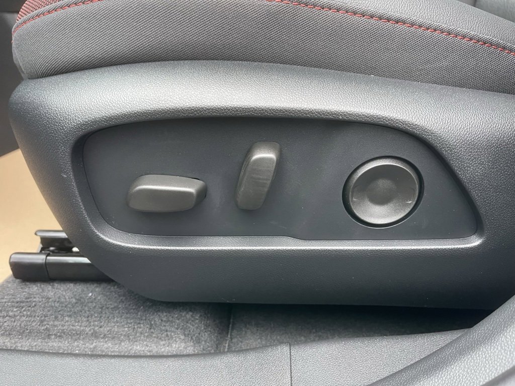 New 2026 Chevrolet Equinox RS w/ Convenience Package III image 12