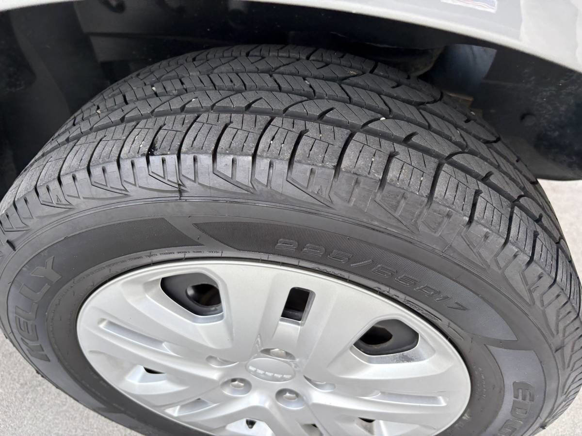 Used 2020 Dodge Journey SE image 9