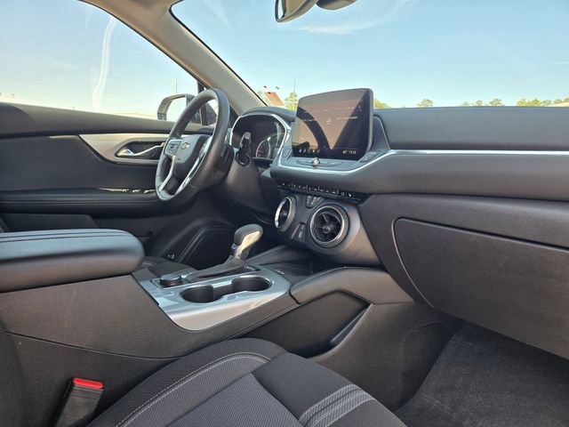 Used 2024 Chevrolet Blazer LT w/ Convenience Package FWD image 20