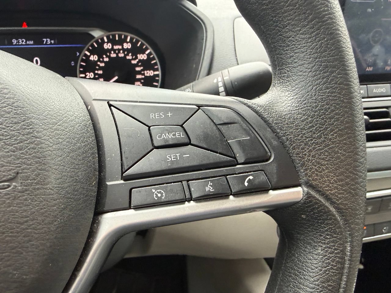 Used 2021 Nissan Altima 2.5 SV FWD image 13