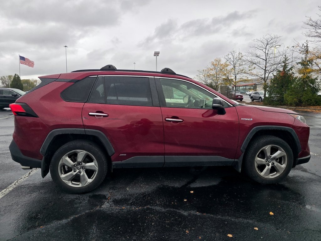 Used 2020 Toyota RAV4 Limited AWD/4WD image 9