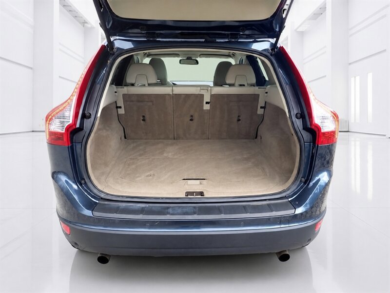 Used 2011 Volvo XC60 3.2 AWD/4WD image 23
