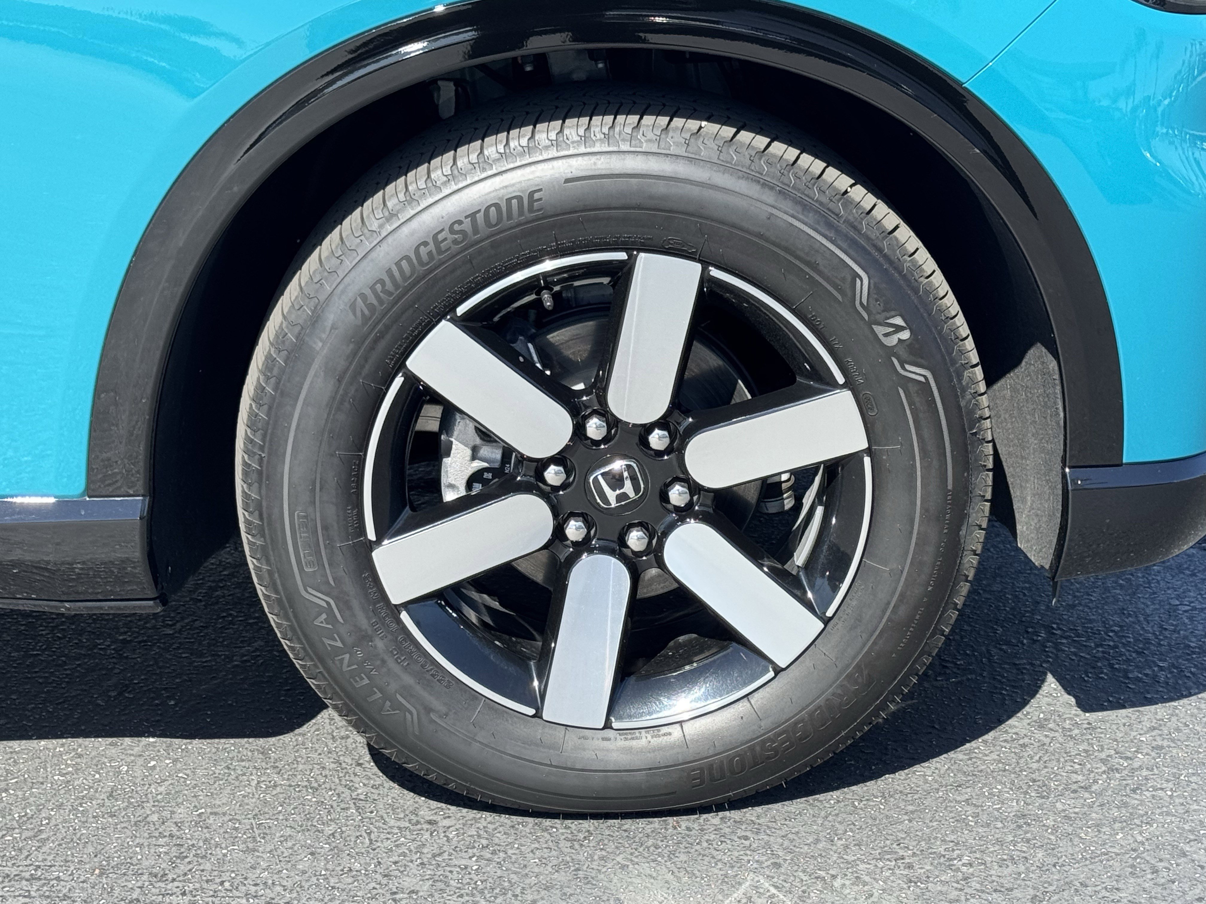 Used 2025 Honda Prologue Touring image 12