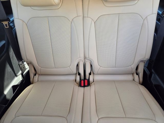 Used 2021 Jeep Grand Cherokee L Limited w/ Luxury Tech Group II image 9