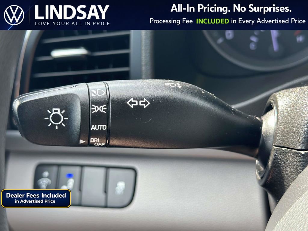 Used 2018 Hyundai Elantra SEL FWD image 21