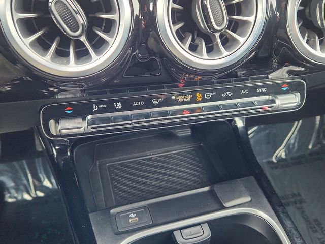Used 2025 Mercedes-Benz CLA 250 4MATIC image 42