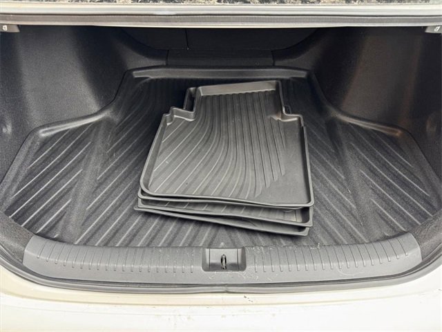 Certified 2024 Honda Accord EX image 13